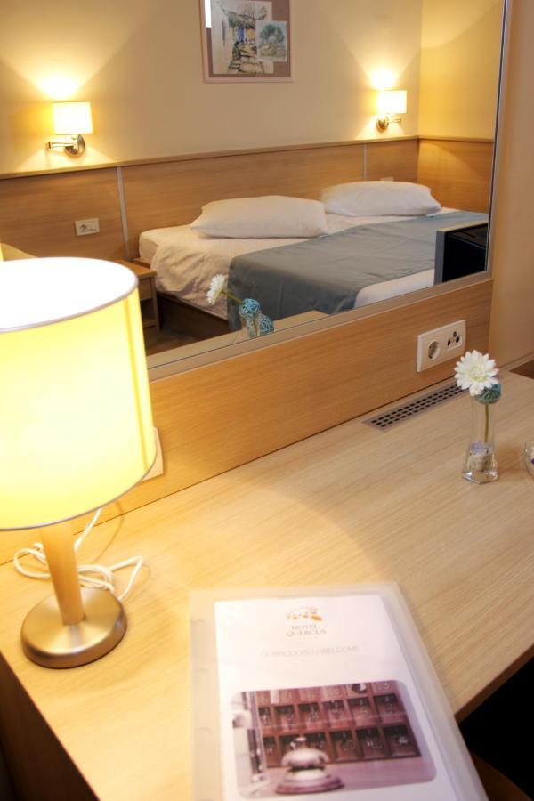 Hotel Quercus Drvenik  Eksteriør billede