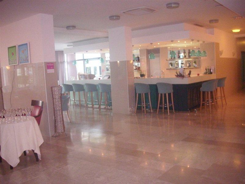 Hotel Quercus Drvenik  Eksteriør billede